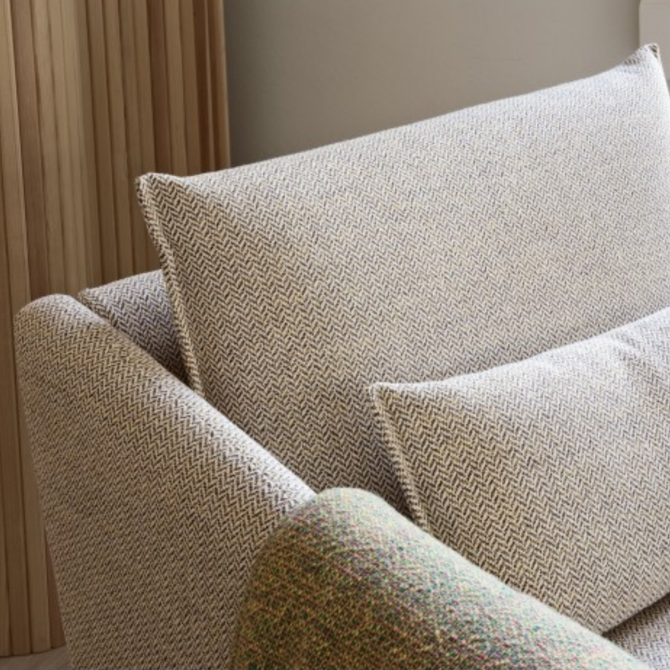 STANCE Armchair