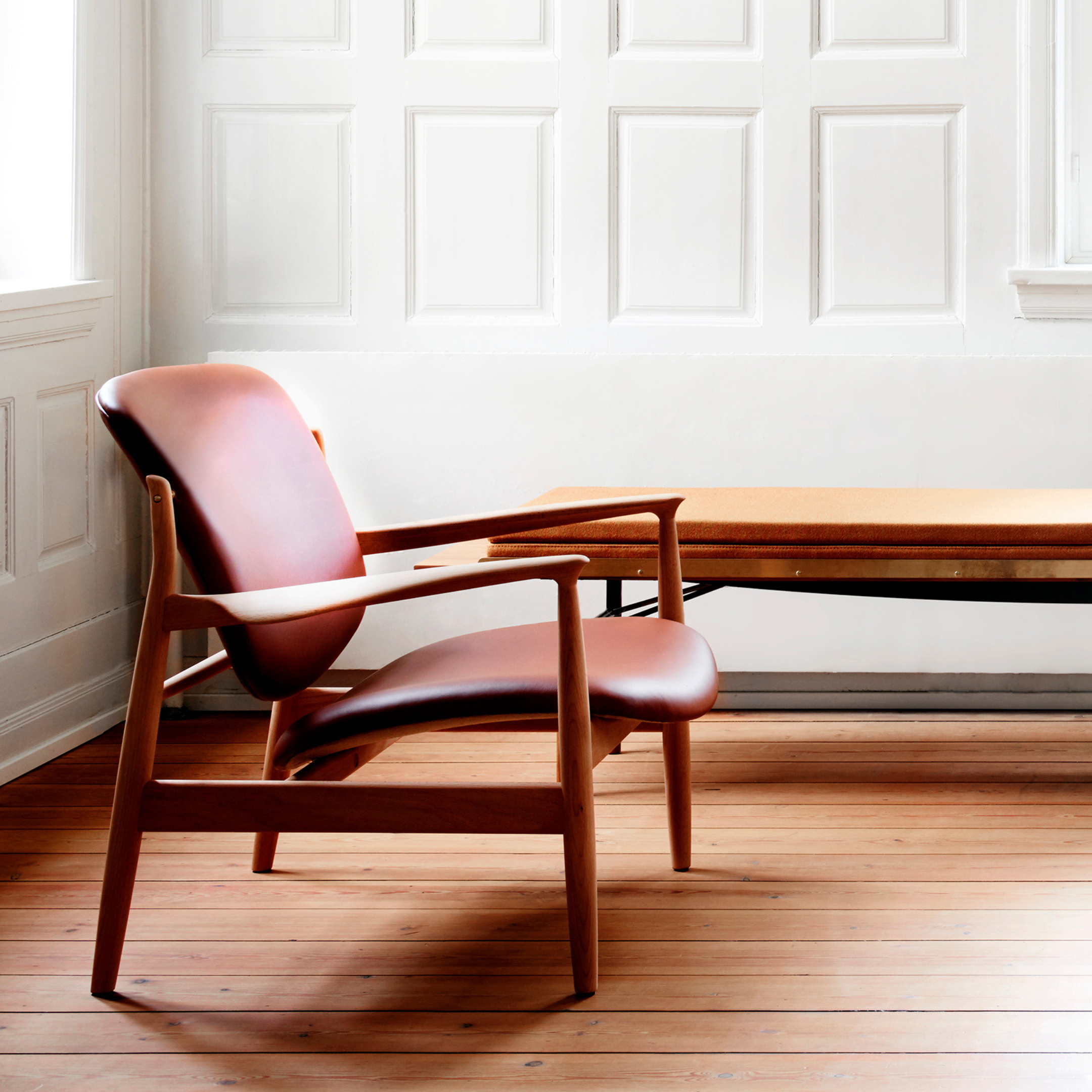 ATRIO Armchair