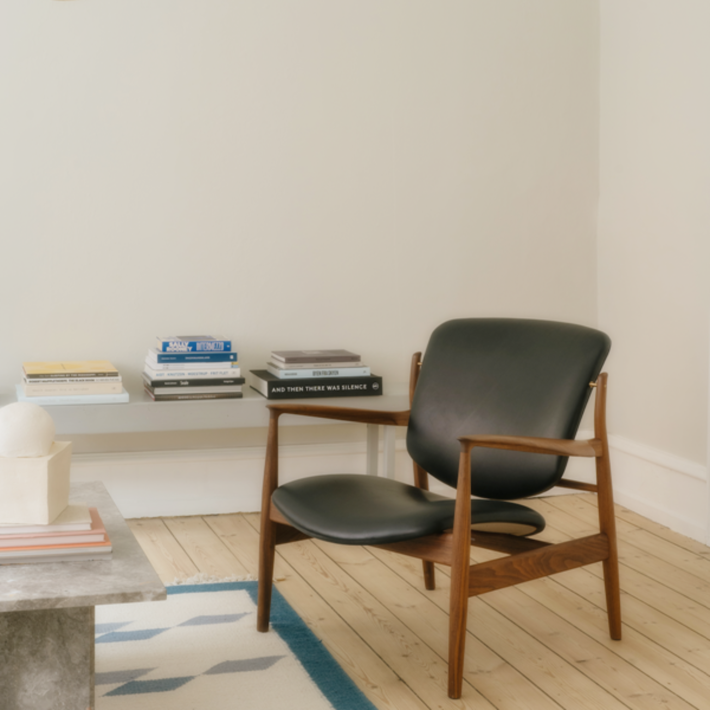 ATRIO Armchair